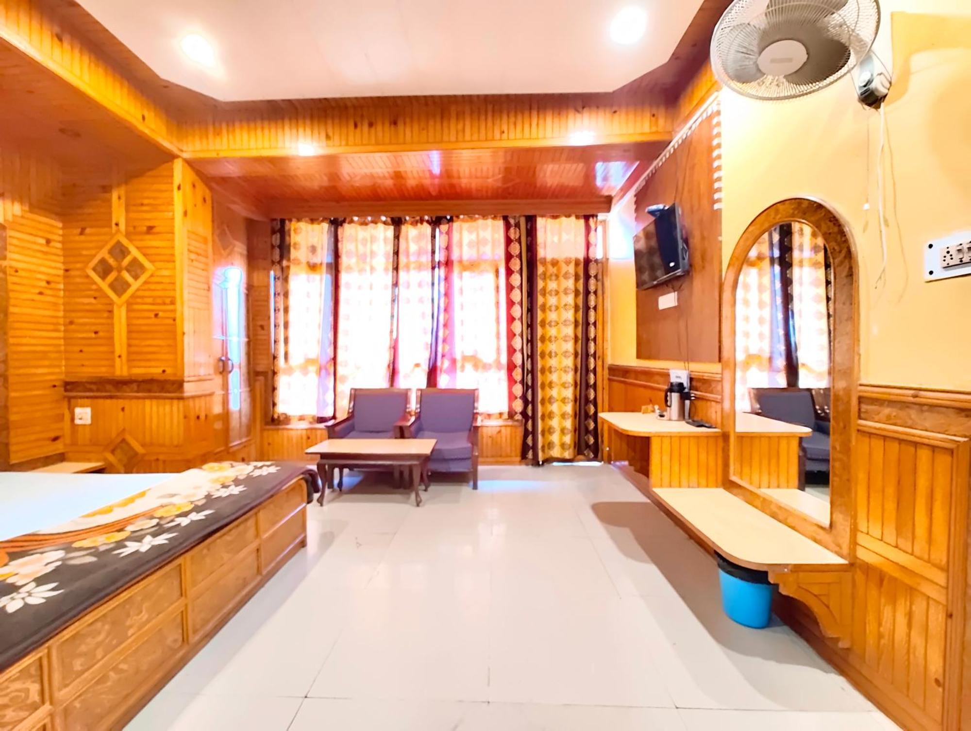 Hotel Shalimar The Mall Road 나이니탈 외부 사진